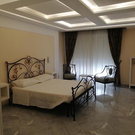 Federico 70 Zaffiro Luxury Hotel Palermo Buitenkant foto
