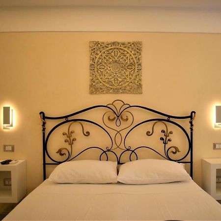 Federico 70 Zaffiro Luxury Hotel Palermo Buitenkant foto